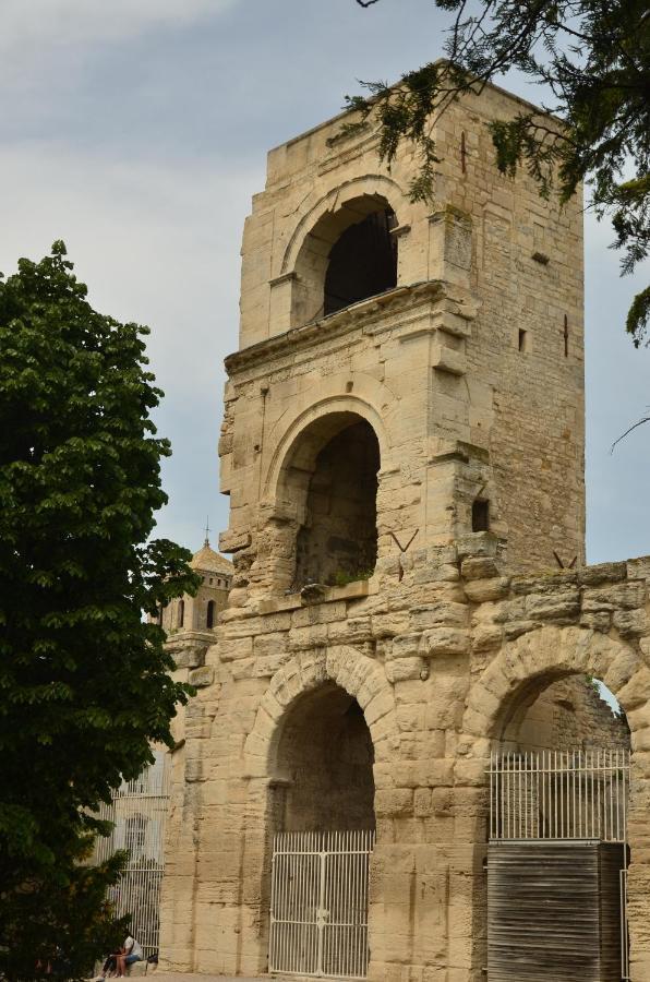 Appartement Aux Pieds Des Arènes