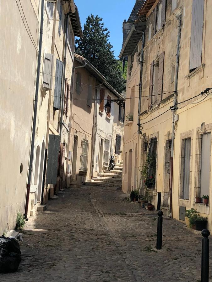 Aux Pieds Des Arènes Appartement *