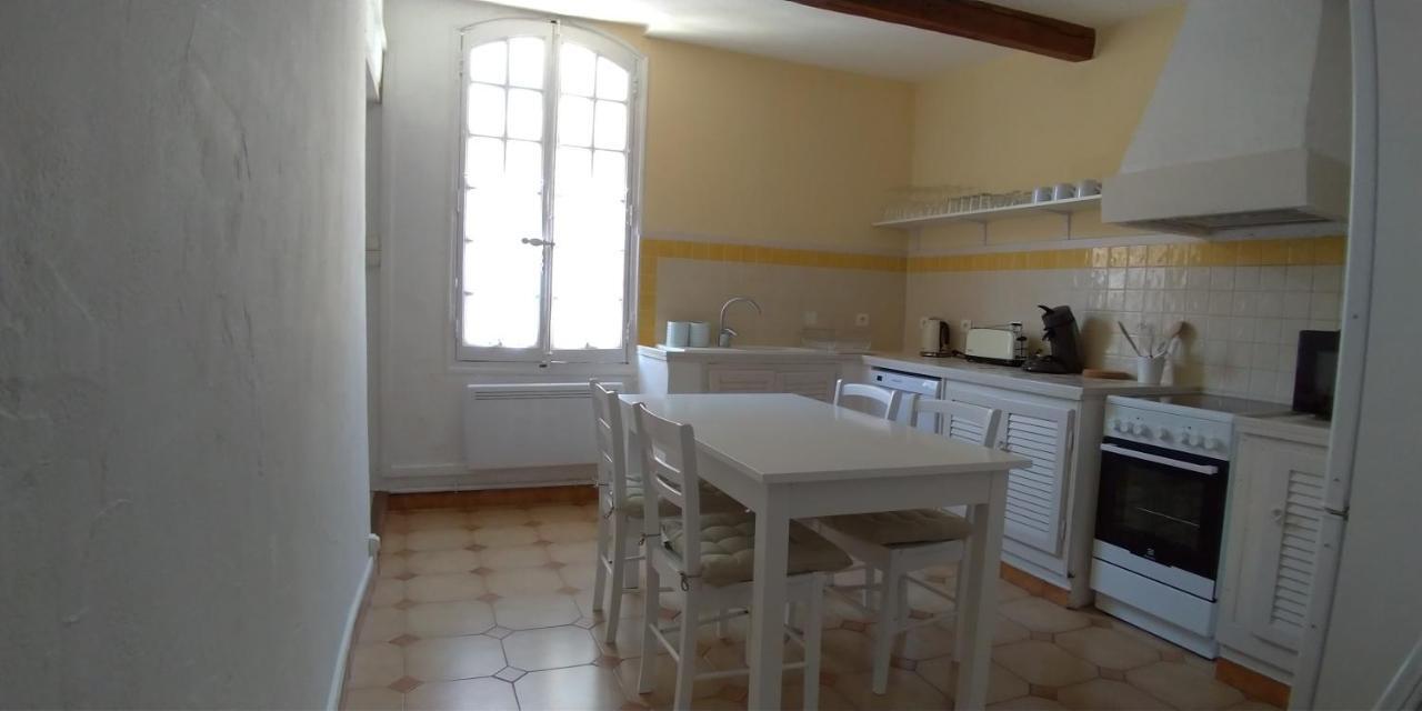 Appartement Aux Pieds Des Arenes Arles